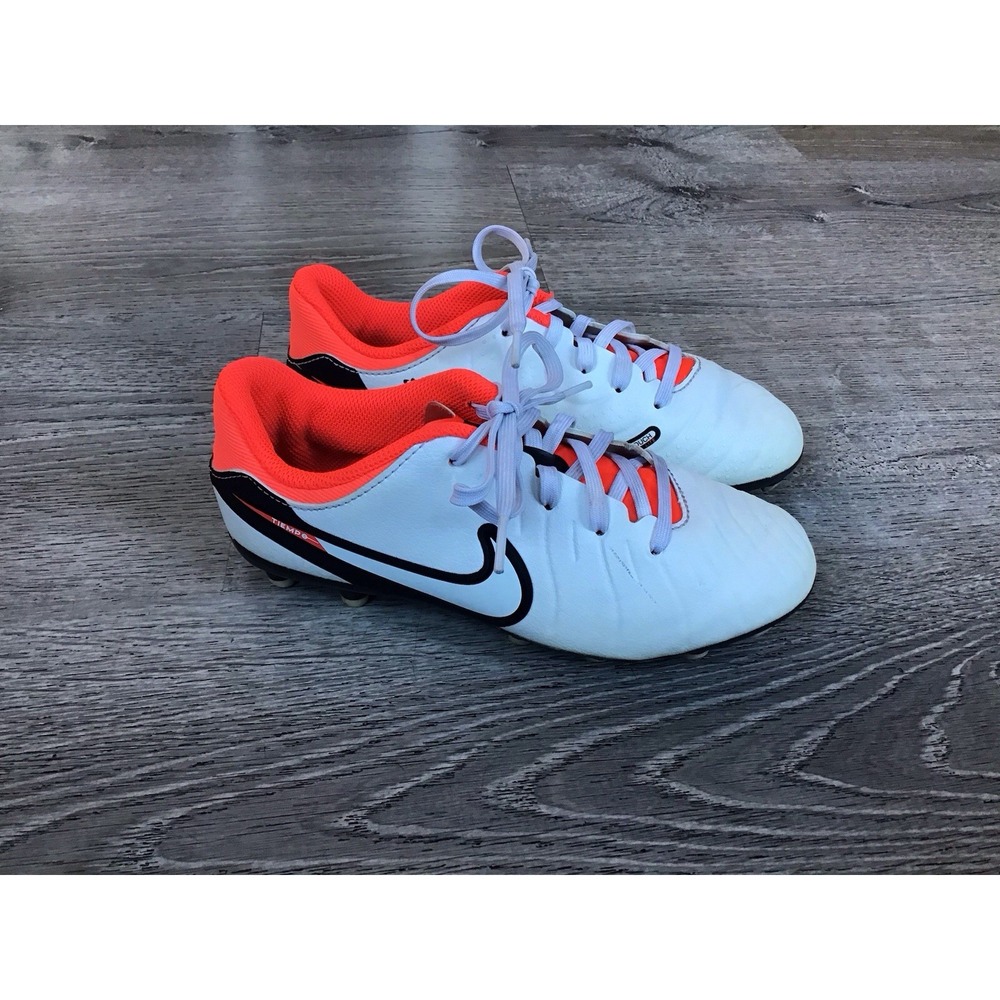 Nike Tiempo Legend 10 FG MG Youth Size 1.5 Soccer Cleats Shoes DV4348-100